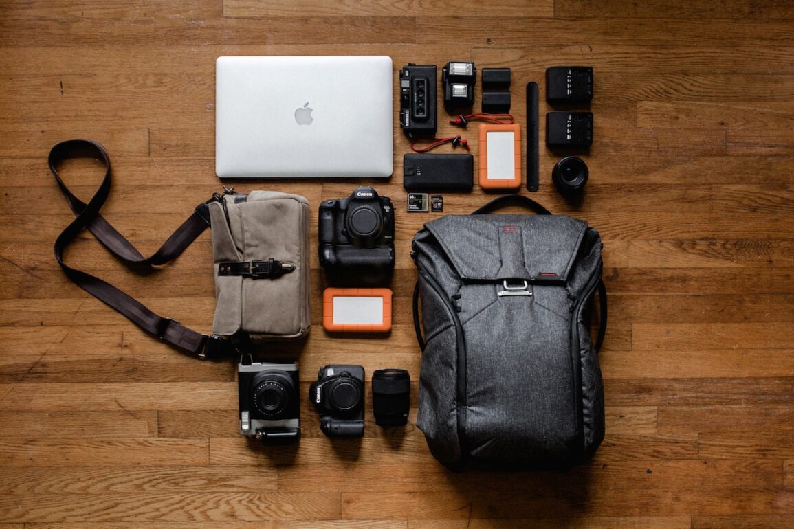 Handbagage tas met laptop en spullen